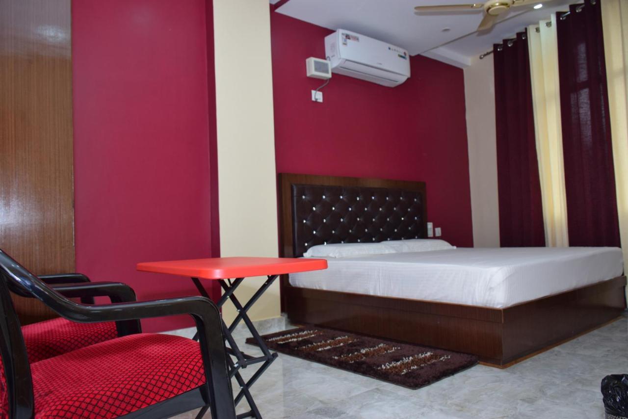 Hotel Sky Bule & Restaurant Khas Nagrota Экстерьер фото
